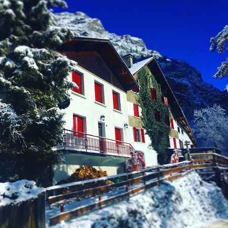 Hotel Au Bon Accueil Les Deux Alpes Exteriör bild