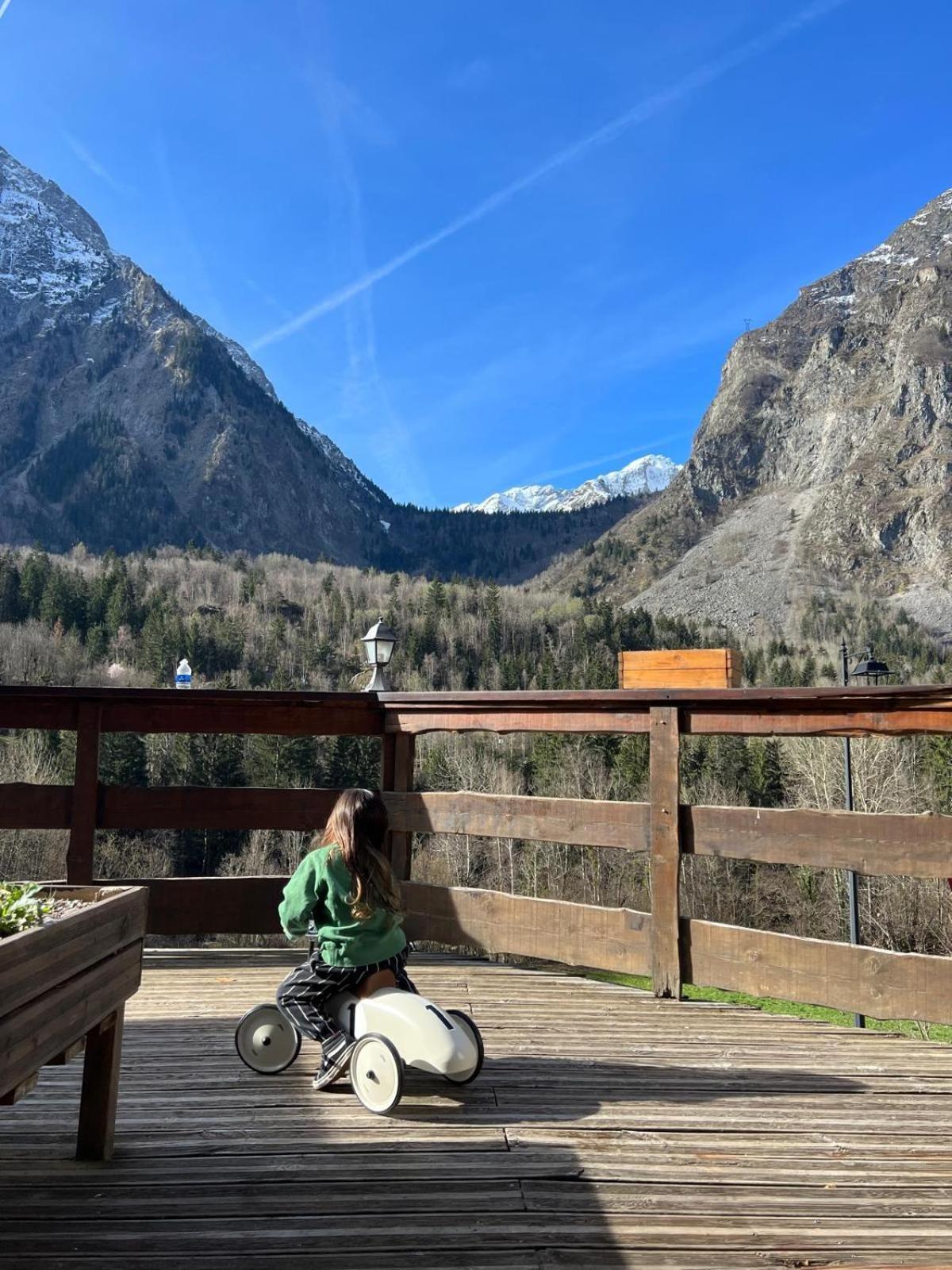 Hotel Au Bon Accueil Les Deux Alpes Exteriör bild