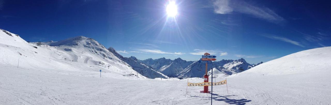 Hotel Au Bon Accueil Les Deux Alpes Exteriör bild